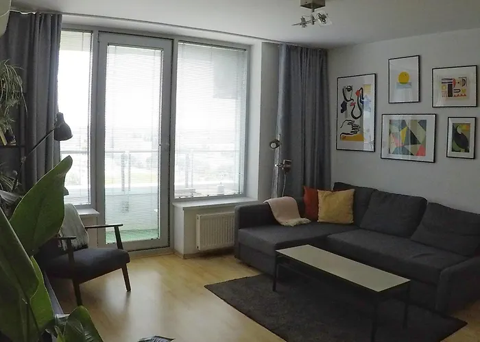 Sunny Free Parking Beauty Balcony View, 3 Towers Διαμέρισμα Μπρατισλάβα