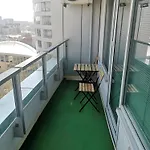 Sunny Free Parking Beauty Balcony View, 3 Towers * 布拉迪斯拉发