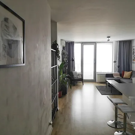 아파트 Sunny Free Parking Beauty Balcony View, 3 Towers *